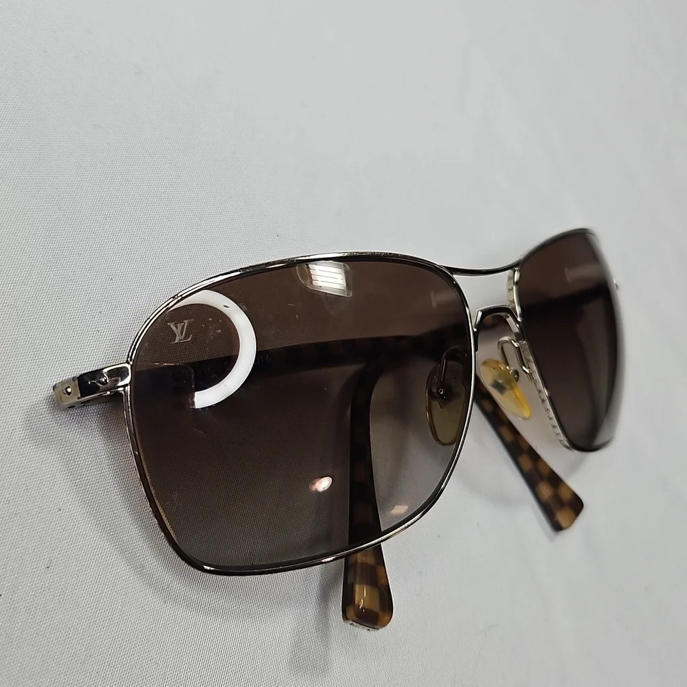 Louis Vuitton Conspiration Pilote Aviator Sunglasses Z0035U Hand Made in France